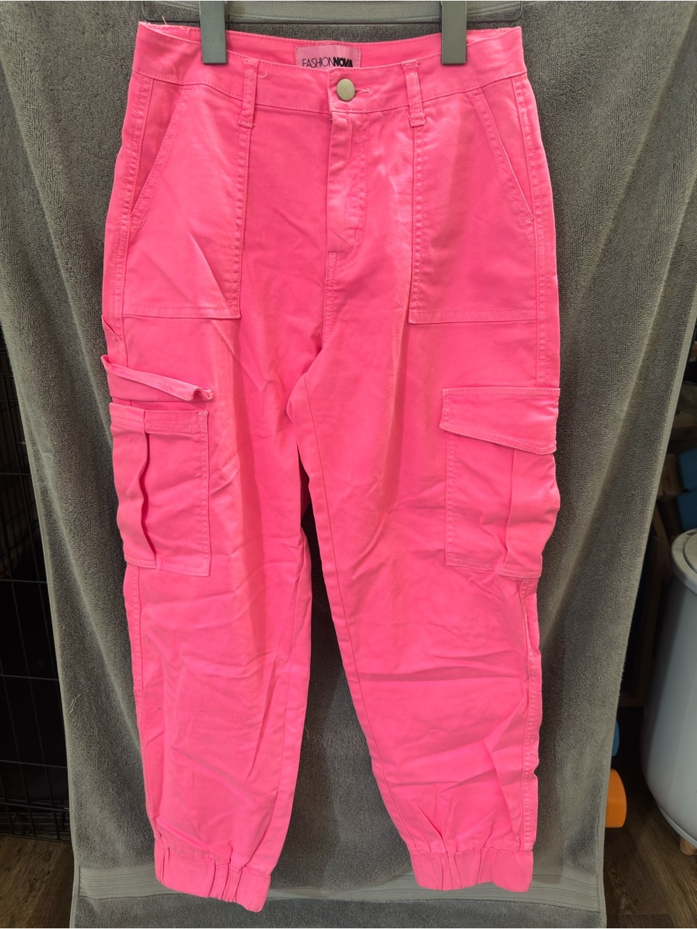 Fashion Nova Bright Hot Pink Cargo Joggers for Women